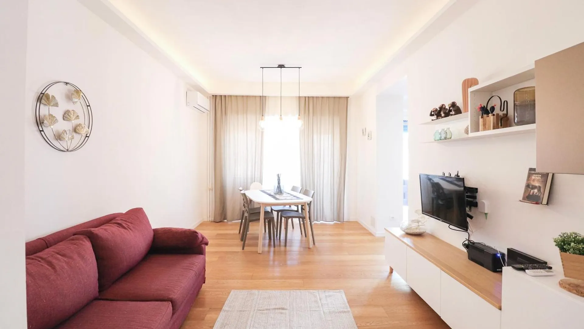 Stazione 5Min- Moderno Ed Elegante Appartamento Rome 0*,  Italy