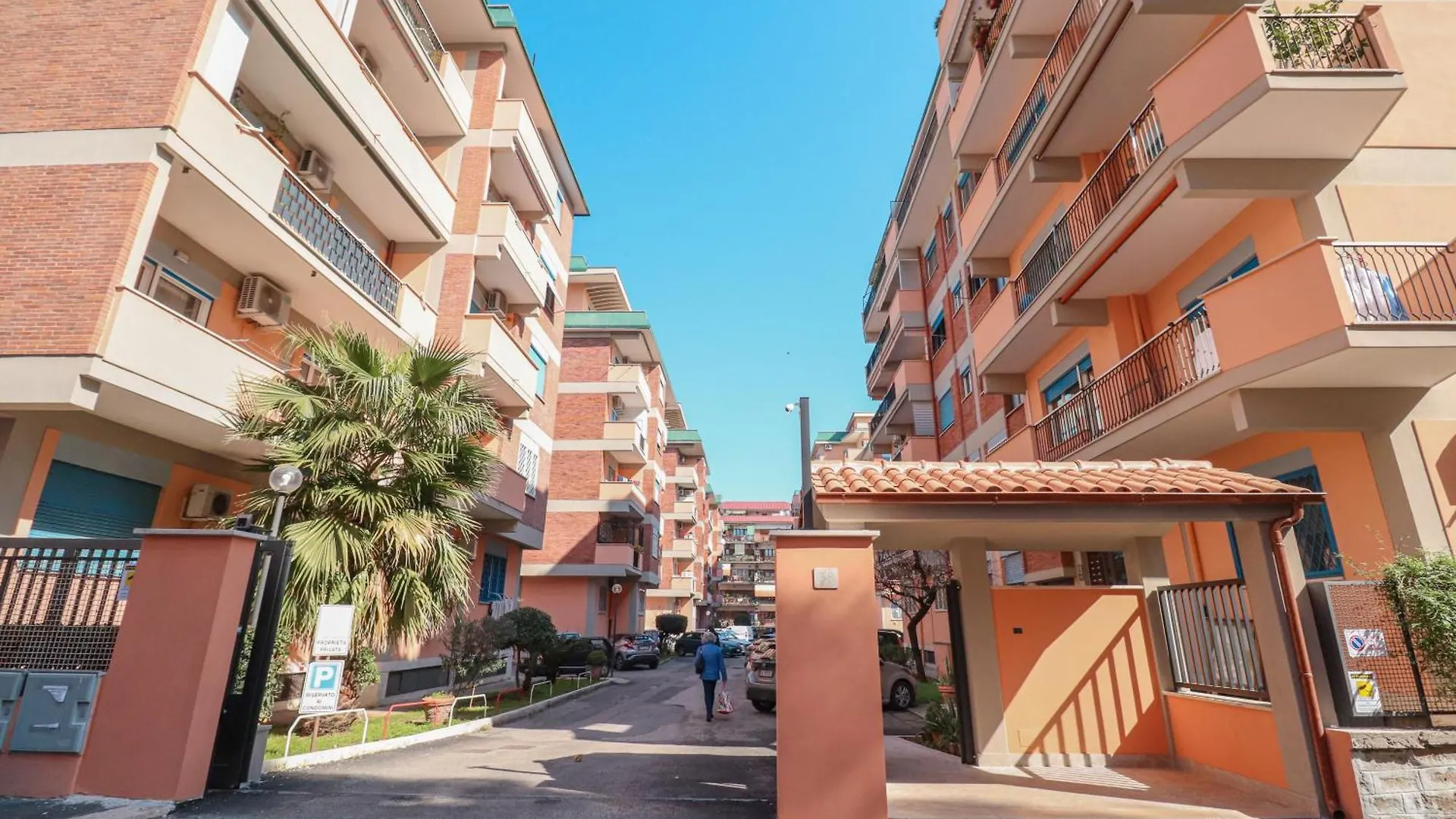 Stazione 5Min- Moderno Ed Elegante Appartamento Rome Apartment